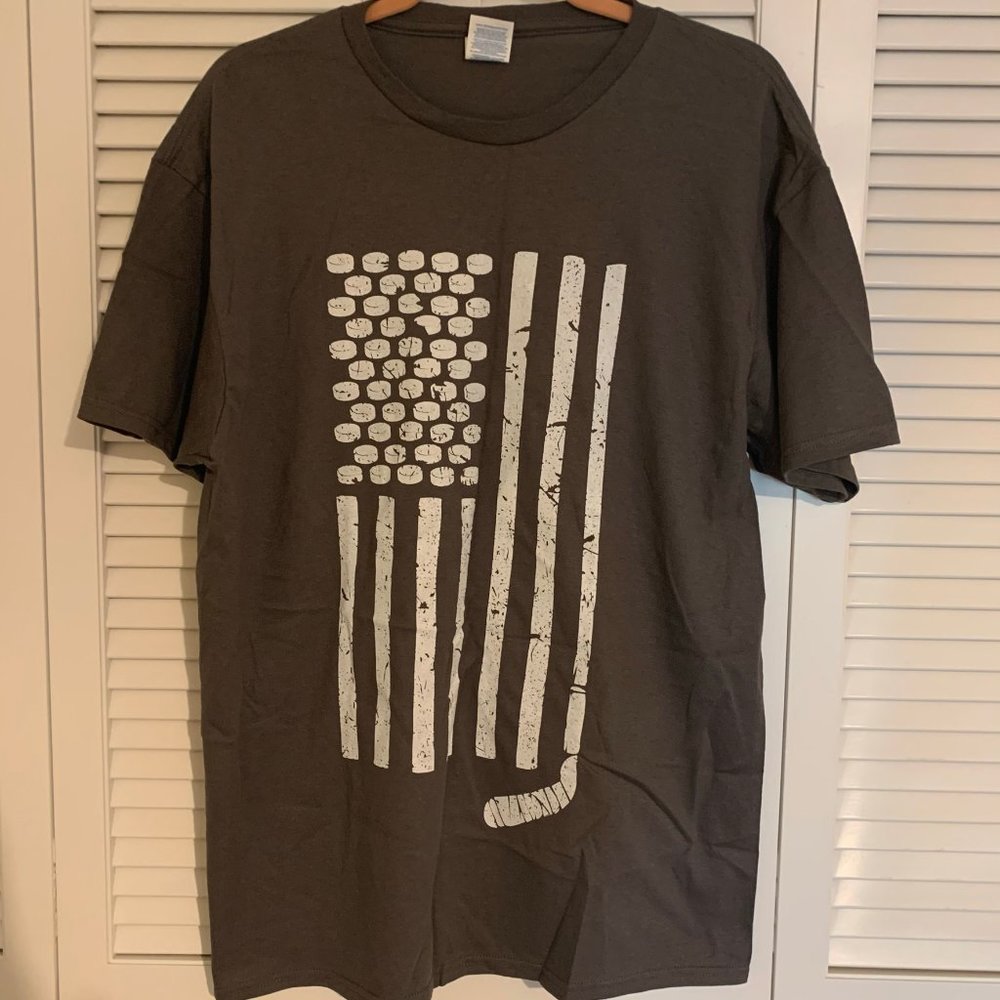 Hockey Flag T Shirt B2-45